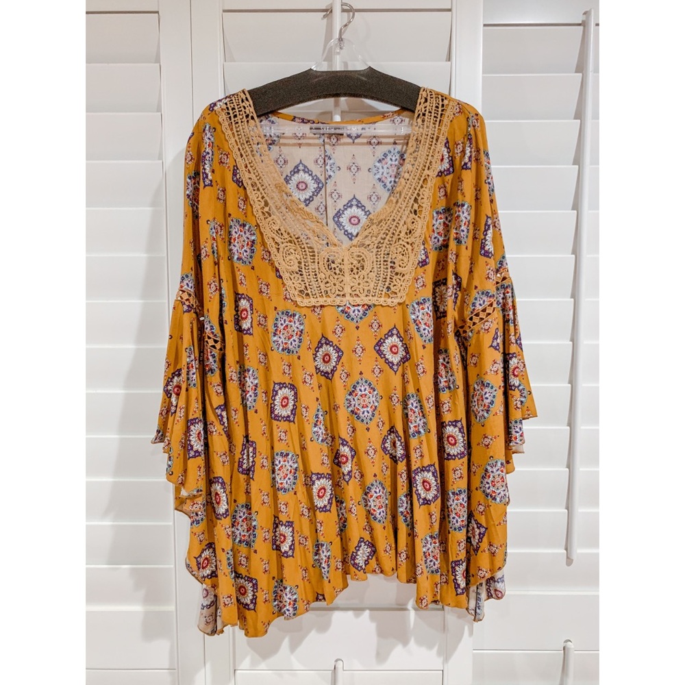 NWOT SHEIN FLORAL TUNIC TOP